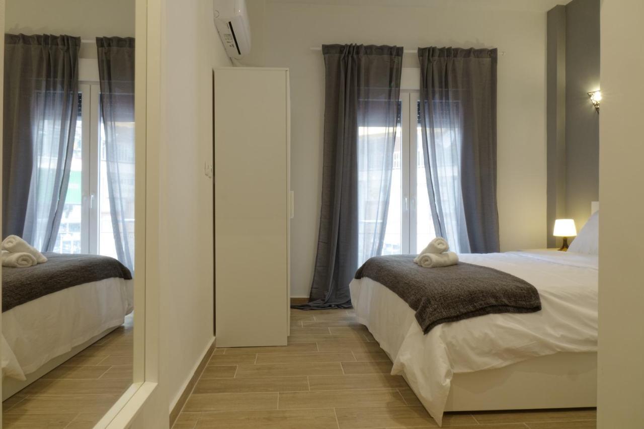 Cozy Apartment In Neos Kosmos By Zain Atény Exteriér fotografie